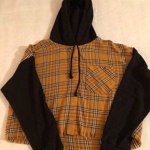 Pullover with bottom fringe